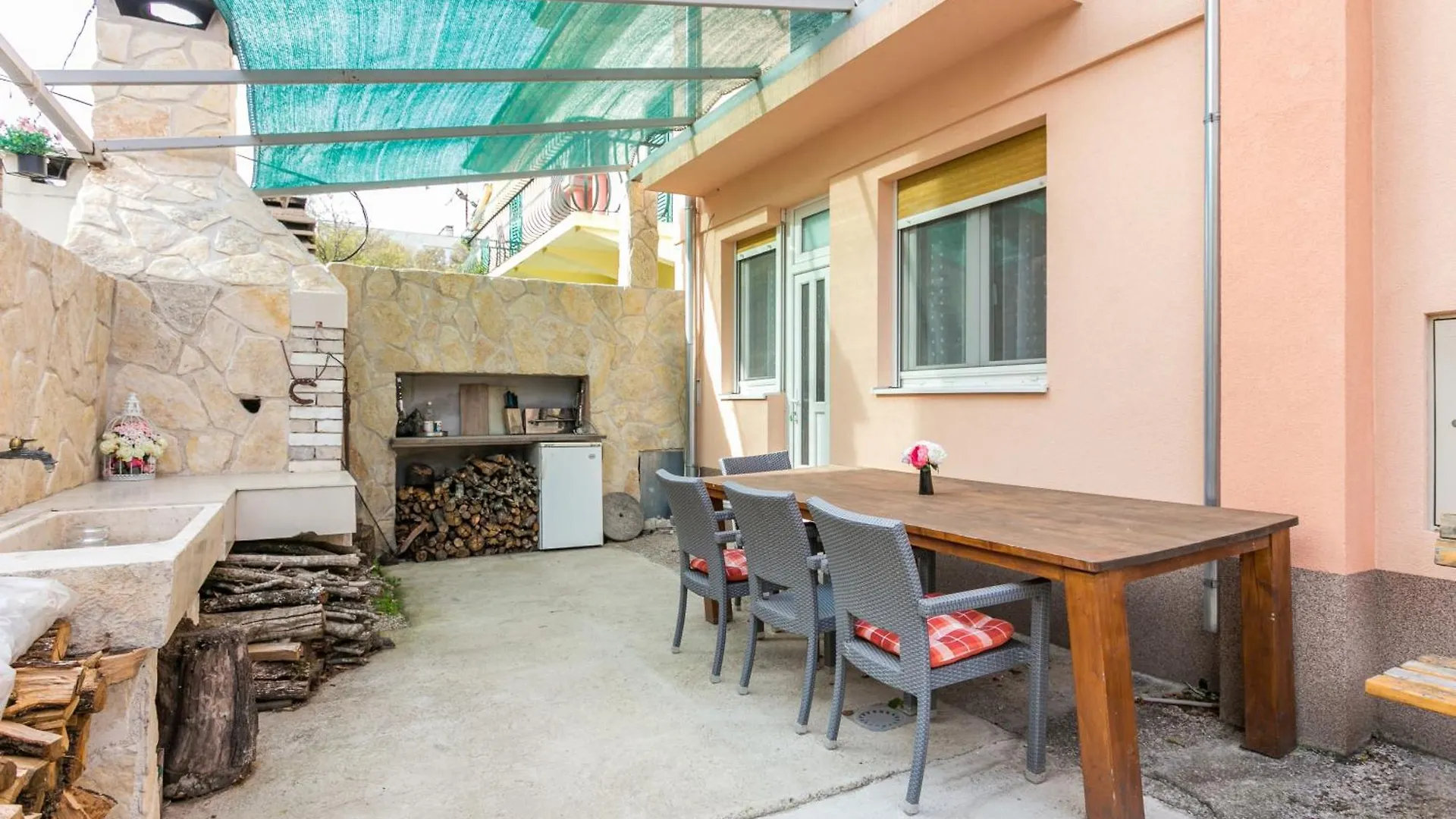 Apartments With A Parking Space Split - 14051 Croatia